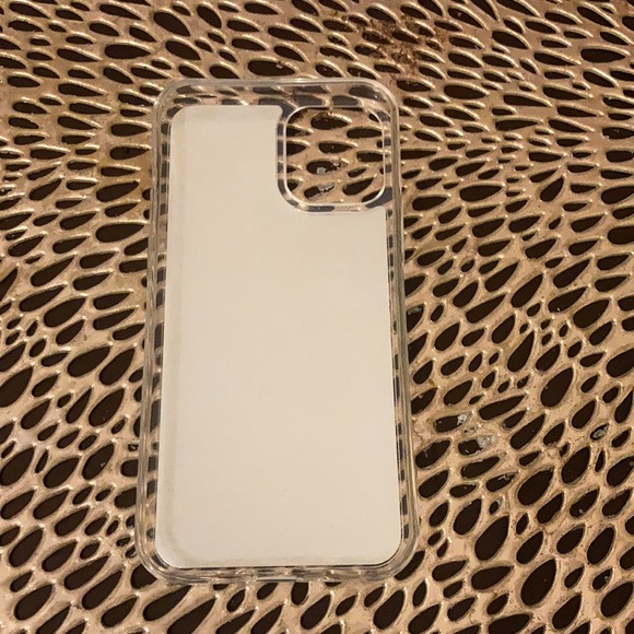 Silver and gray see though phone case - Picture 2 of 3